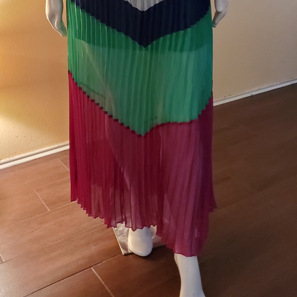 💖Host Pick💖West 36th brand maxi dress - Picture 2 of 8